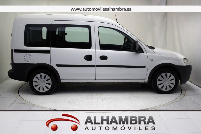 Opel Combo 1.3 CDTI COMBI