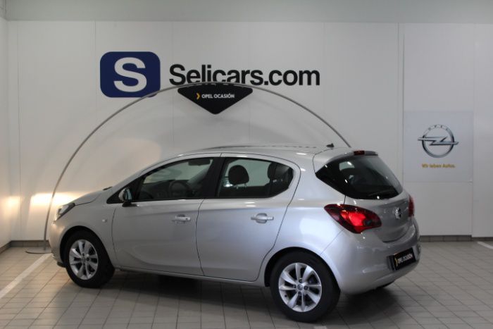 Opel Corsa 1.4 Selective 90