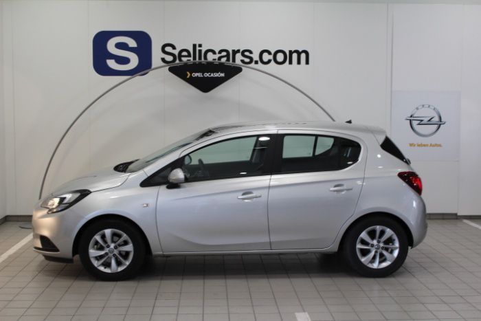 Opel Corsa 1.4 Selective 90