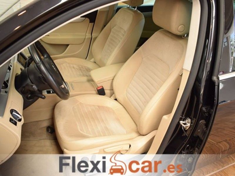 Volkswagen Passat 2.0 TDI 170cv Highline BlueMotion Tech