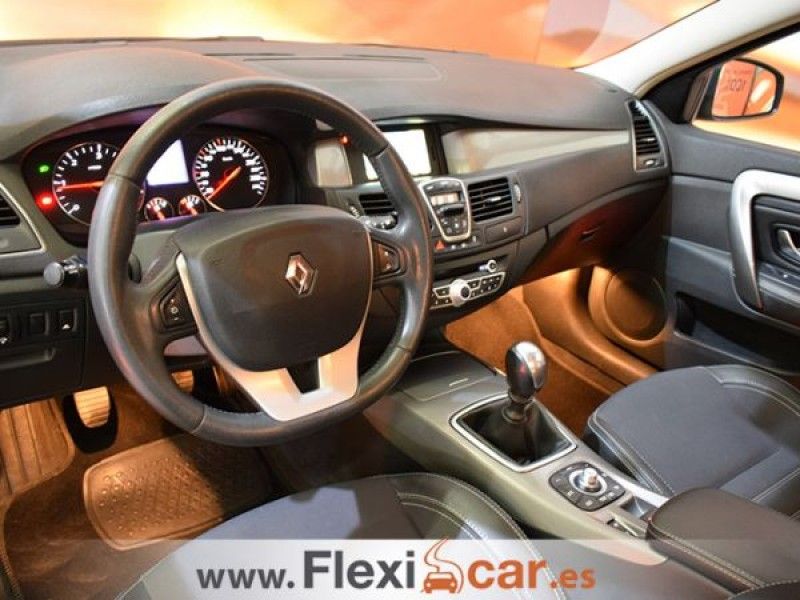 Renault Laguna G.Tour Dynamique TomTom dCi 130 FAP eco2