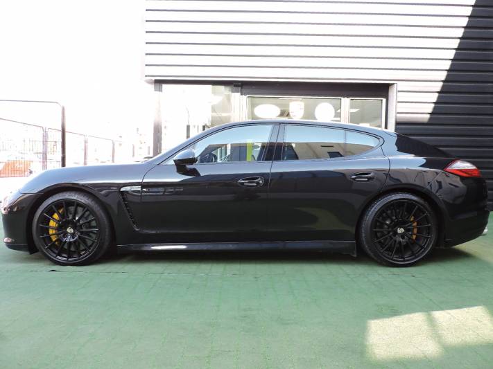 Porsche Panamera 4.8 Turbo 5p.