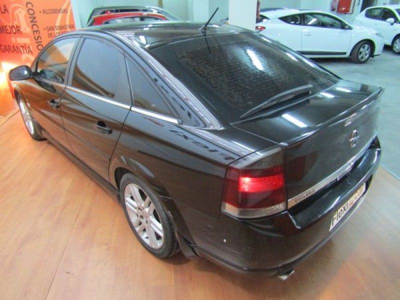 Opel Vectra GTS 2.2 DTI 16v