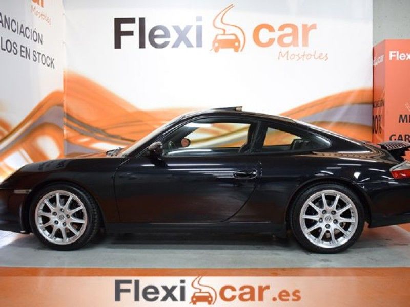 Porsche 911 Carrera Coupe