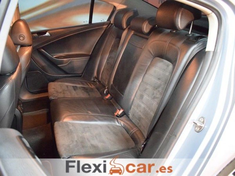 Volkswagen Passat 2.0 TDI Highline DSG