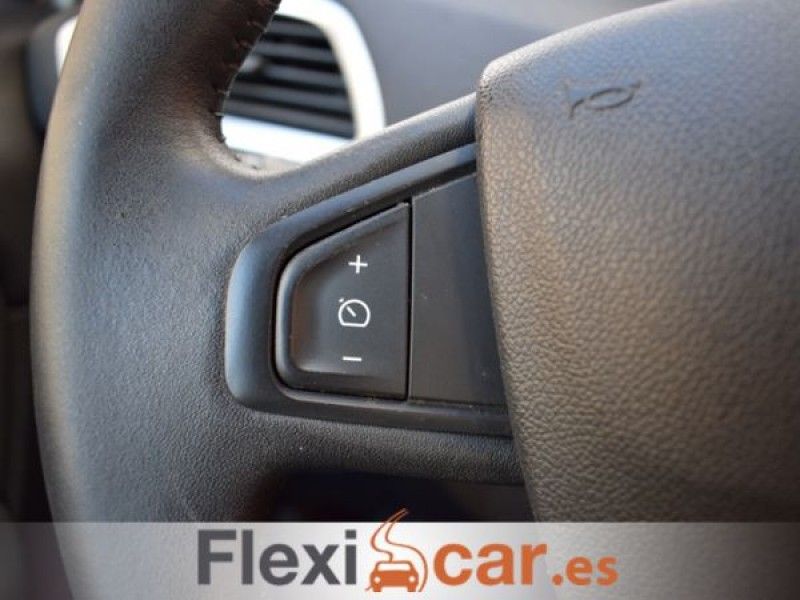 Renault Grand Scenic Dynamique 1.9dCi 130cv 7 plazas