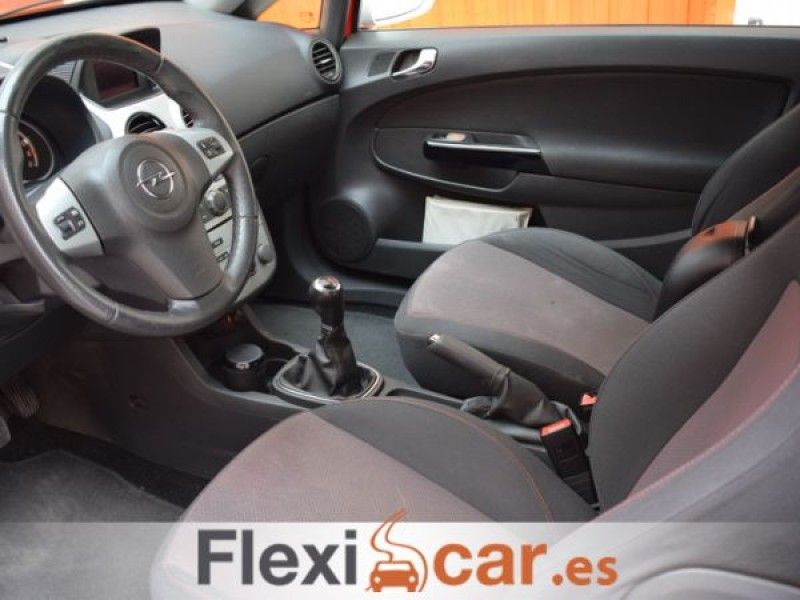 Opel Corsa Enjoy 1.2