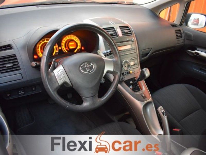 Toyota Auris 1.6 VVT-i Dual Sol