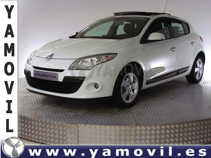 Renault Megane 1.6i 16V DYNAMIQUE 5P