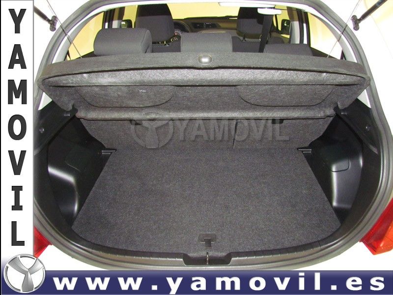 Toyota Yaris 1.0i ACTIVE 70CV 5P