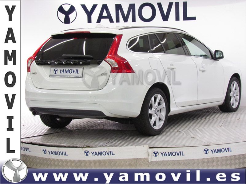 Volvo V60 D2 MOMENTUM AUTO 115CV