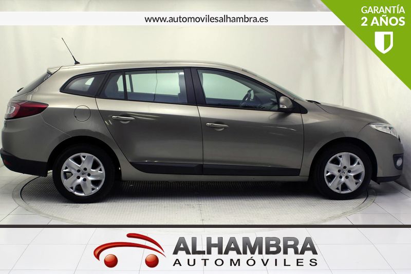 Renault Megane SPORT TOURER 1.5 DCI 110 BUSINESS ECO2