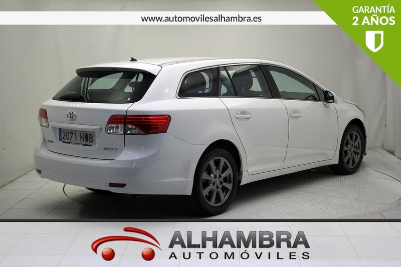Toyota Avensis CROSS SPORT 120D ADVANCE