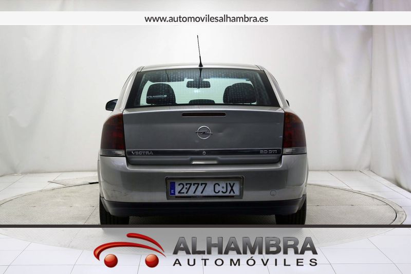 Opel Vectra COMFORT 2.0 DTI 16V 4P