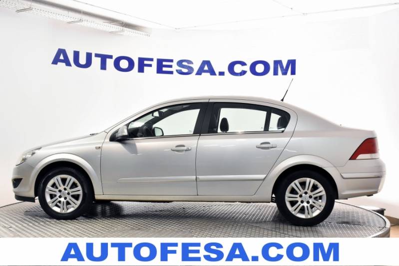 Opel Astra 1.7 CDTi 110cv Edition 4p
