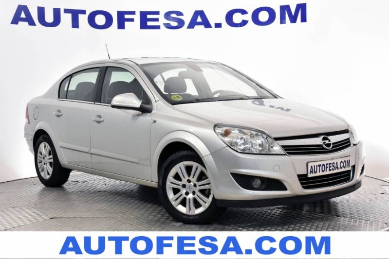Opel Astra 1.7 CDTi 110cv Edition 4p