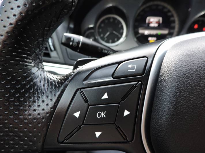 Mercedes-Benz E 220 Coupe CDI Aut. 2p.