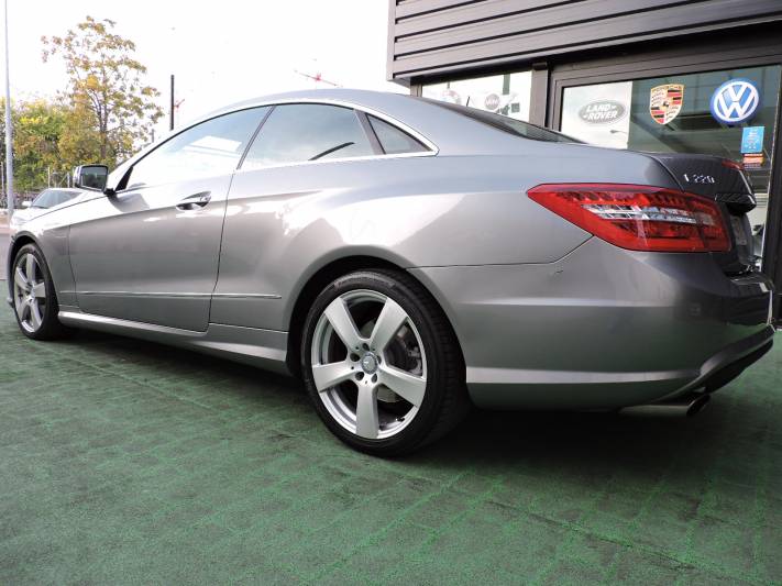 Mercedes-Benz E 220 Coupe CDI Aut. 2p.