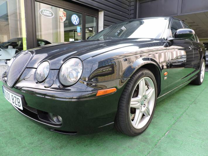 Jaguar S-Type 4.2 V8 R 4p.