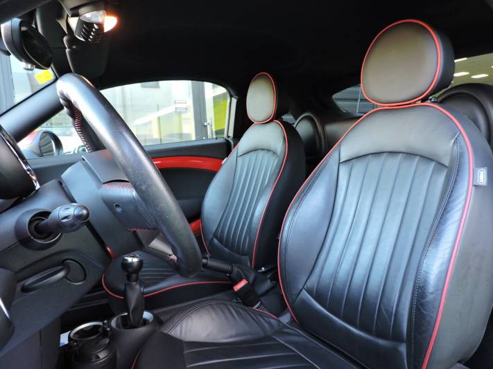 MINI John Cooper Works Coupe 2p.