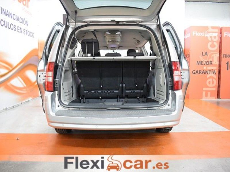 Chrysler Grand Voyager Touring 2.8 CRD