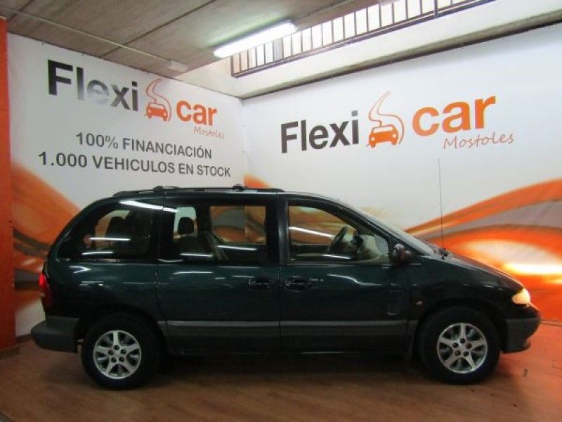 Chrysler Voyager LE 2.5 TD
