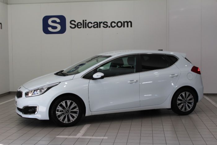 Kia Ceed 1.4CRDI WGT x-Tech16 90