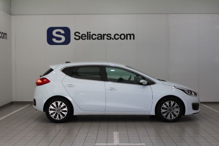 Kia Ceed 1.4CRDI WGT x-Tech16 90