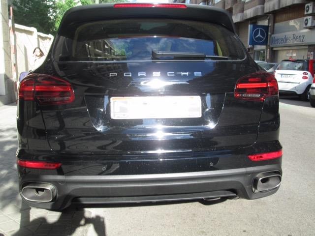Porsche Cayenne Diesel 262 full NGP