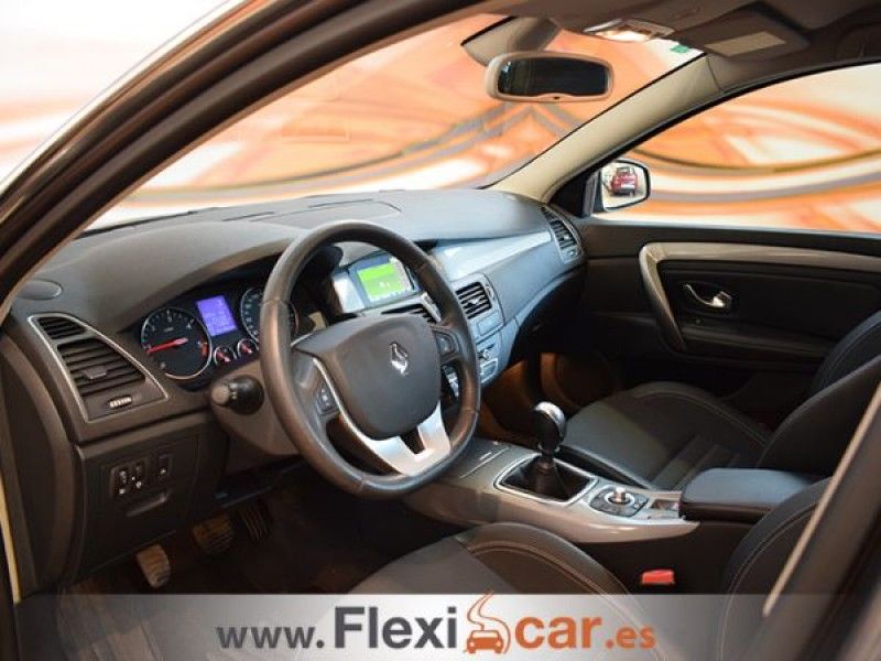 Renault Laguna Dynamique TomTom dCi 130