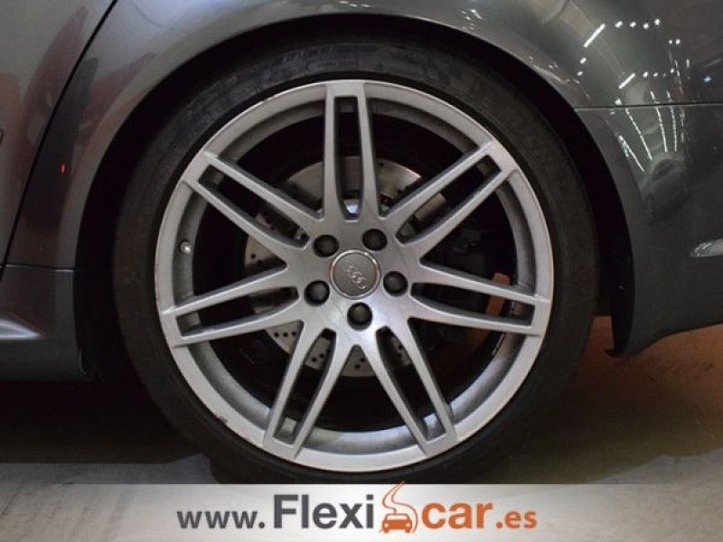 Audi RS4 4.2 FSI quattro Avant