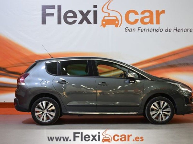Peugeot 3008 Style 1.6 BlueHDI 120 FAP