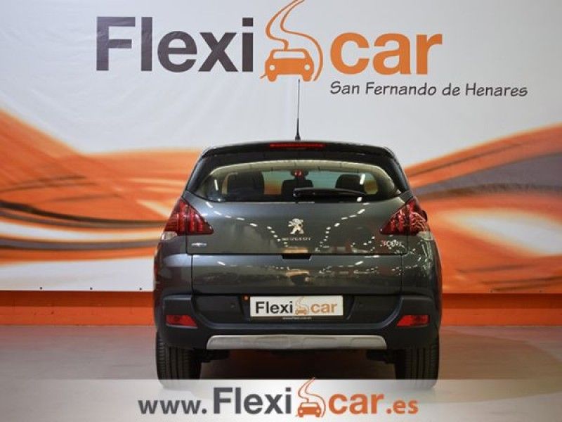 Peugeot 3008 Style 1.6 BlueHDI 120 FAP