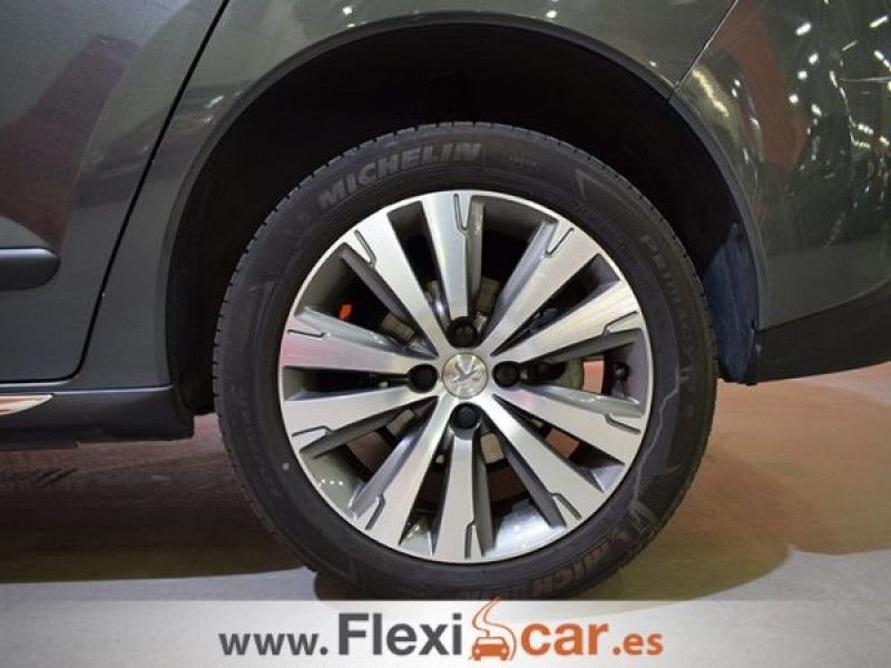 Peugeot 3008 Style 1.6 BlueHDI 120 FAP