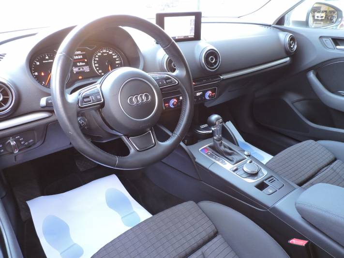 Audi a3 2.0 TDI 150cv S tronic Ambition 3p.