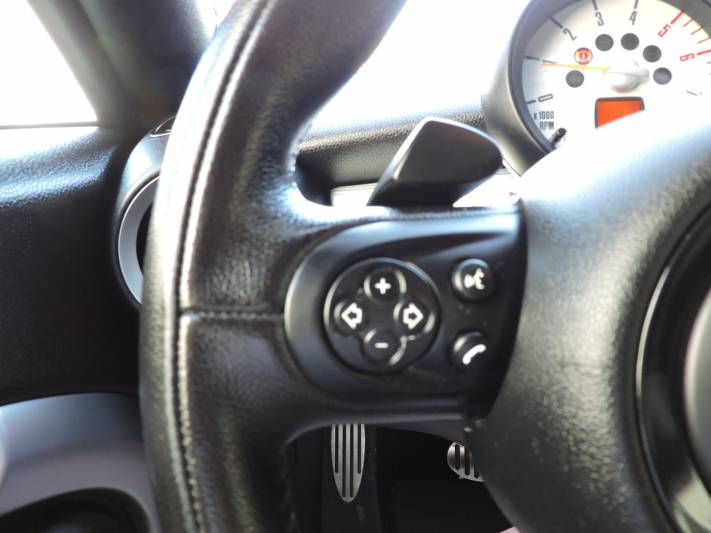 MINI Cooper SD Roadster Auto 2p.