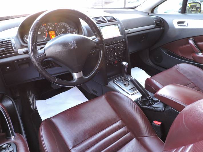 Peugeot 407 2.7 V6 HDI 204 Automático Coupe 2p.