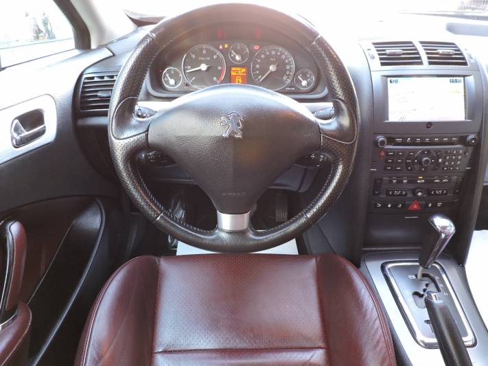 Peugeot 407 2.7 V6 HDI 204 Automático Coupe 2p.