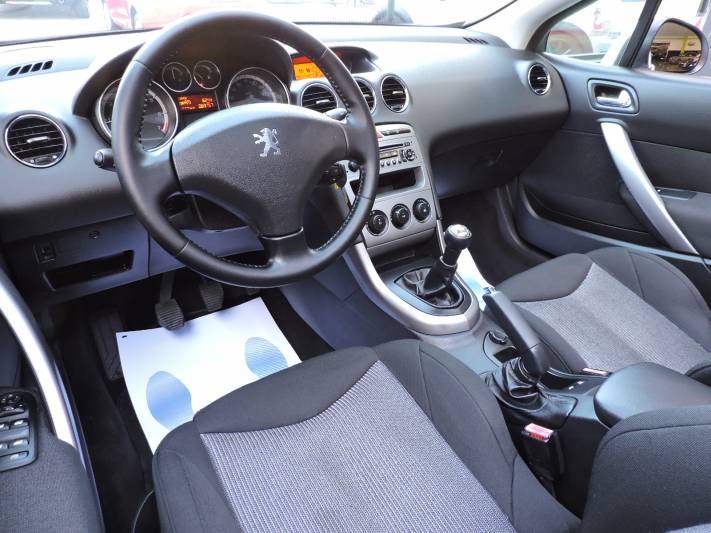 Peugeot 308 CC 1.6 VTI 120 2p.