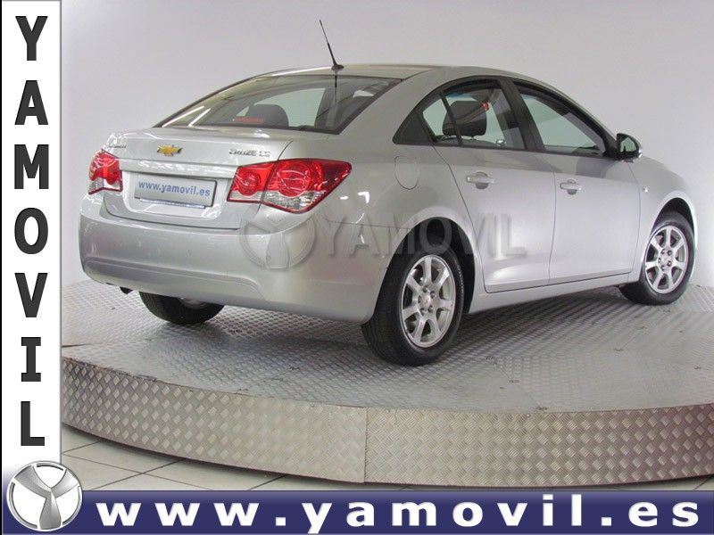 Chevrolet Cruze 2.0 VCDI 16V LS  CLIMA 125CV 4P