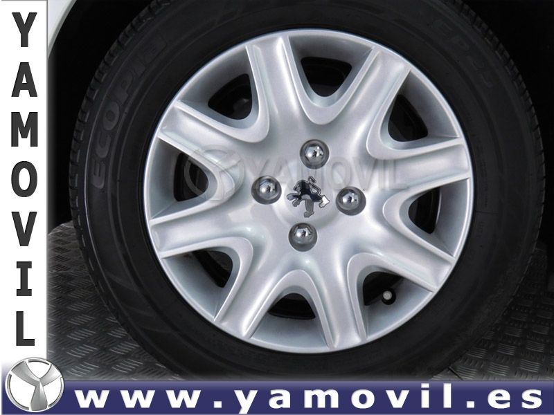 Peugeot 207 PLUS 1.4 HDi 68CV 5P