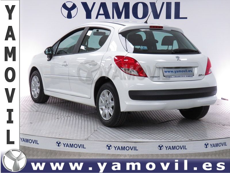 Peugeot 207 PLUS 1.4 HDi 68CV 5P