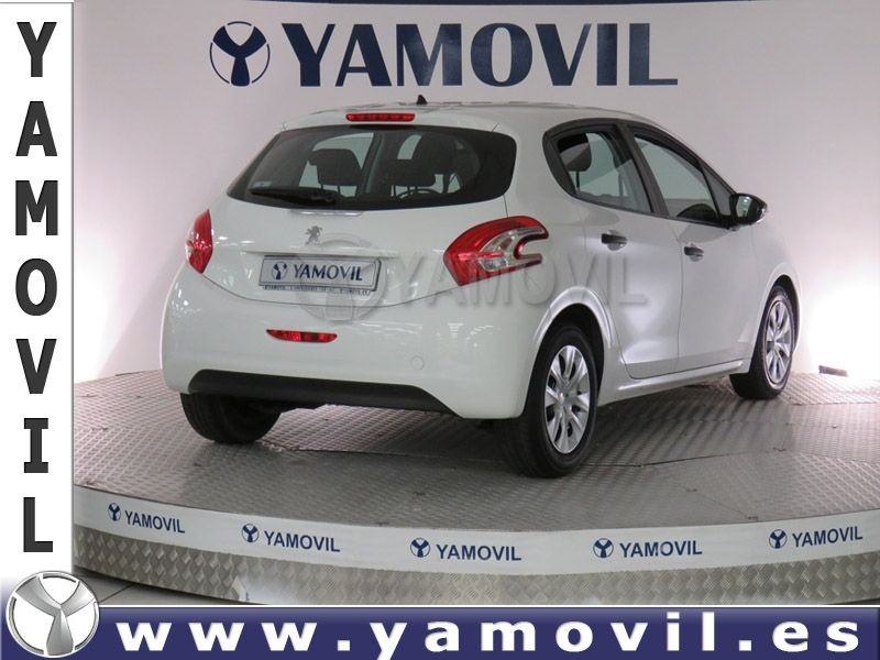 Peugeot 208 BUSINESS LINE 1.4HDi 68CV