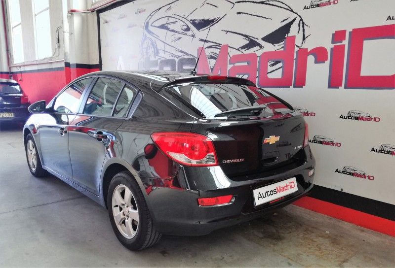 Chevrolet Cruze 1.6 LT Clima
