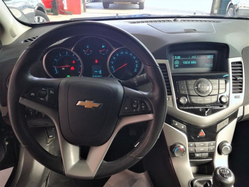 Chevrolet Cruze 1.6 LT Clima