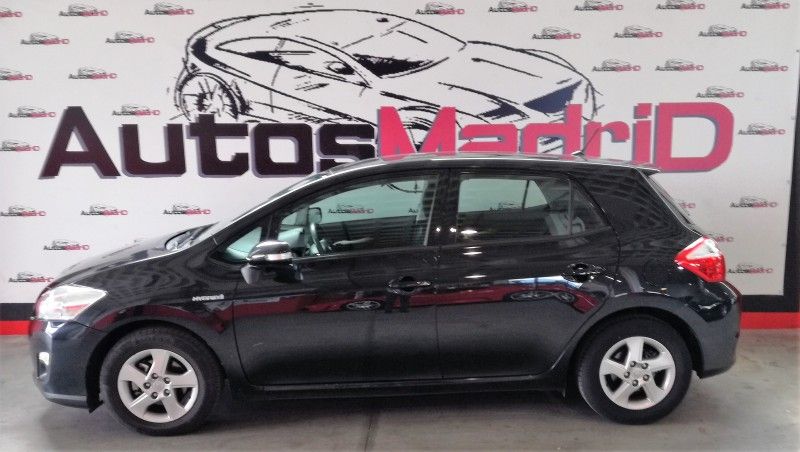 Toyota Auris 1.8 HSD