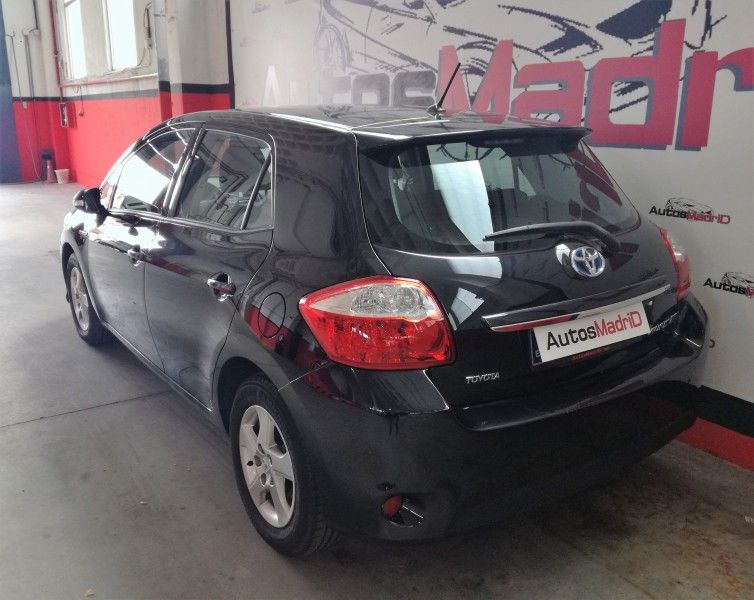 Toyota Auris 1.8 HSD