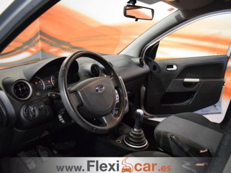 Ford Fiesta 1.4 Ghia