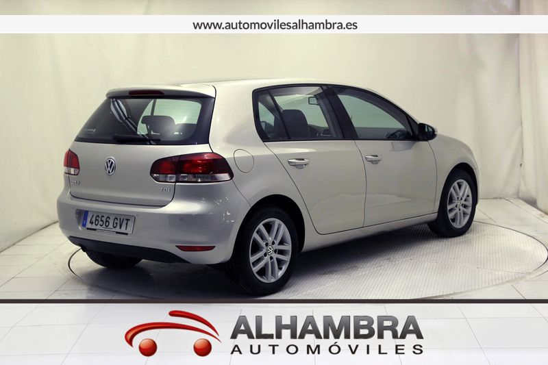 Volkswagen Golf 1.6 TDI 105 SPORT & MORE 5P