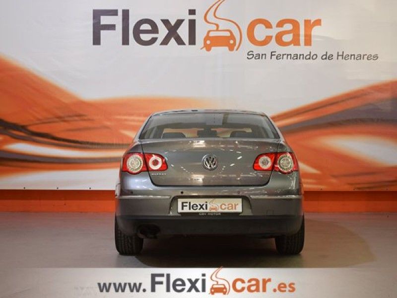 Volkswagen Passat 2.0 FSI Highline Tiptronic